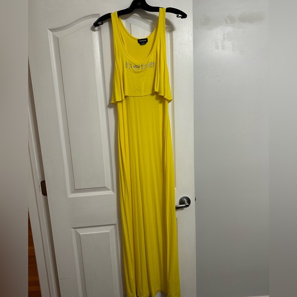 Bebe Yellow Maxi Dress - Picture 5 of 5